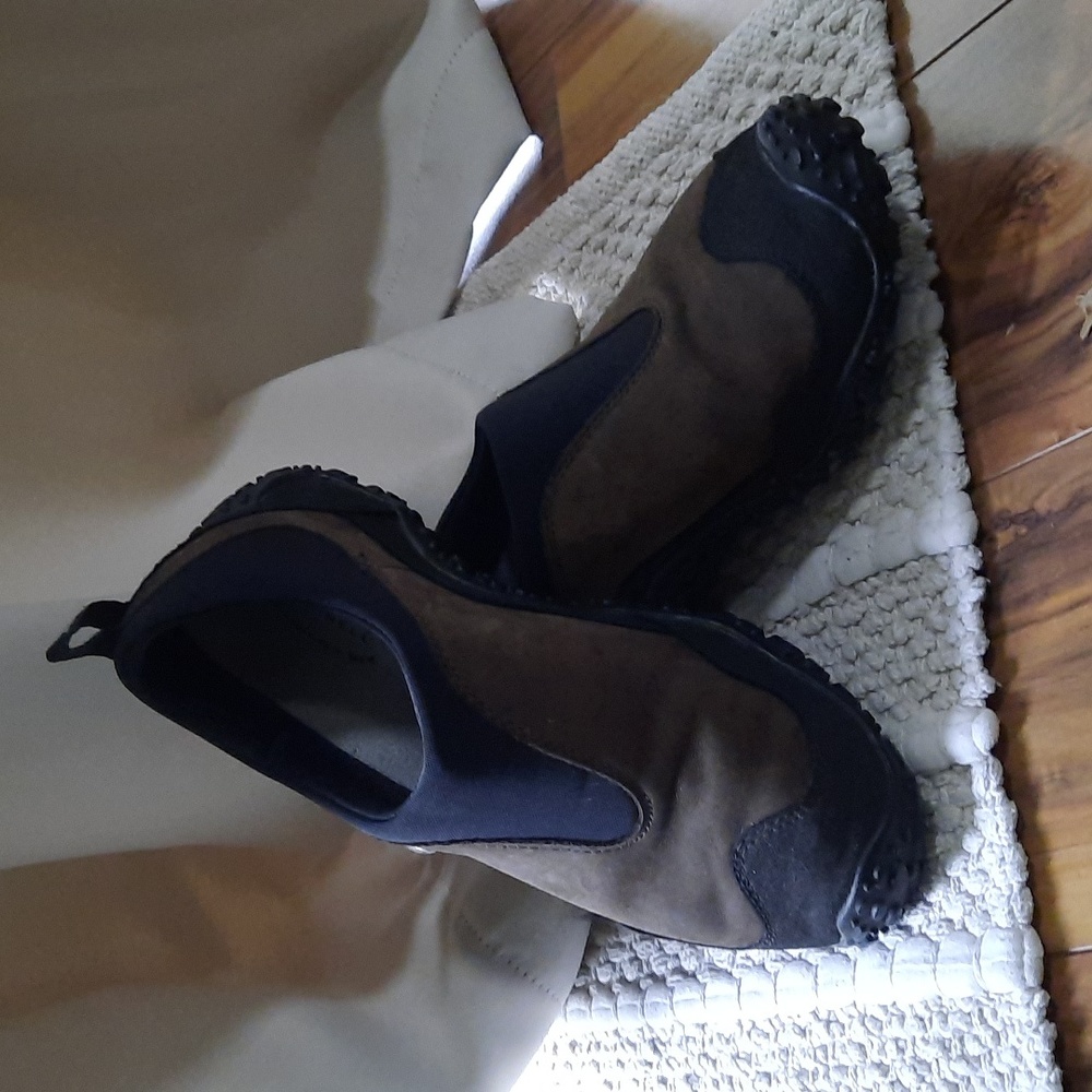 MERRELL women's size 7.5 Jungle Moc Coffee shoes